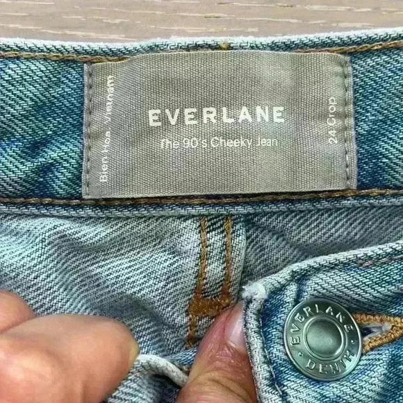 Everlane The 90s Cheeky crop  Jean sz 24 - Picture 8 of 12